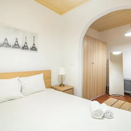 Holiday home Guestready - Classical Portuguese Style Family In Bohomeain Alfama